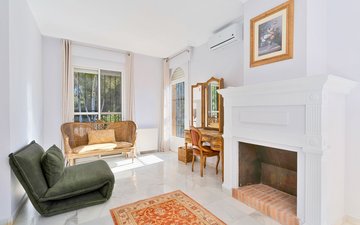 Property slide 39
