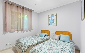 Property slide 33