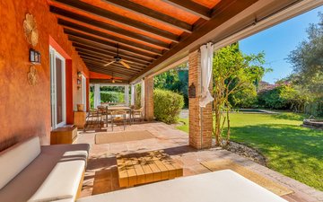 Property slide 10