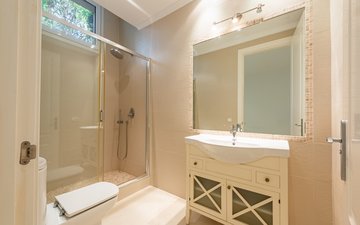 Property slide 30