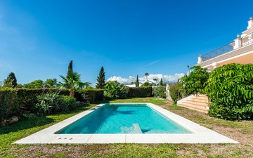 Property slide 39