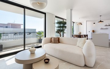 Property slide 21