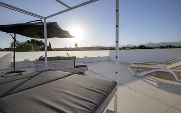 Property slide 19