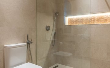 Property slide 18