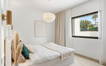 Property slide 20