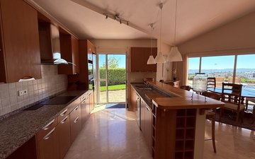 Property slide 4
