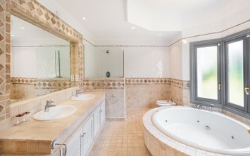 Property slide 33