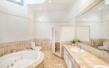 Property slide 35