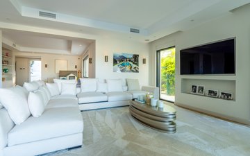 Property slide 6
