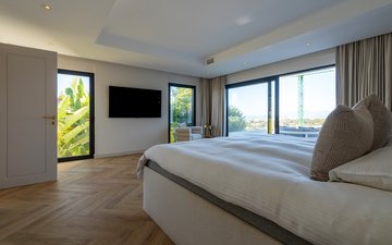 Property slide 19
