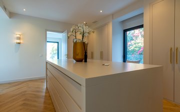 Property slide 20