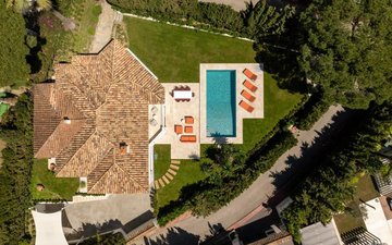 Property slide 17