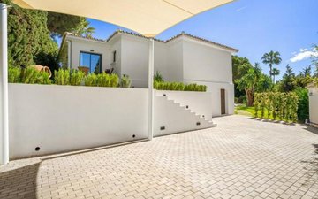 Property slide 35
