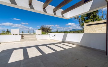 Property slide 39