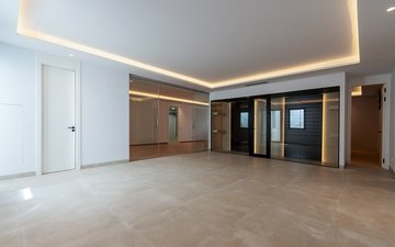 Property slide 48