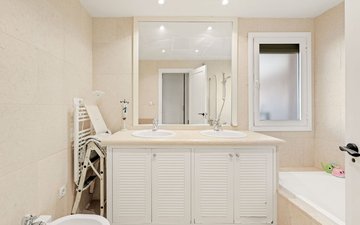 Property slide 10