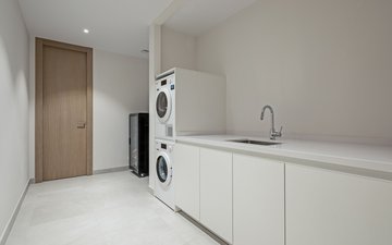 Property slide 20