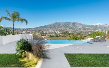 Property slide 39