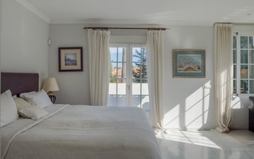 Property slide 15