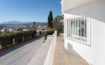 Property slide 26