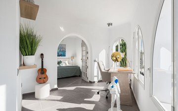Property slide 14