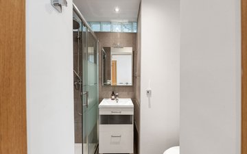 Property slide 22