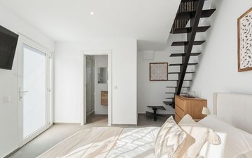 Property slide 17