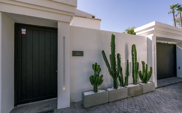 Property slide 16