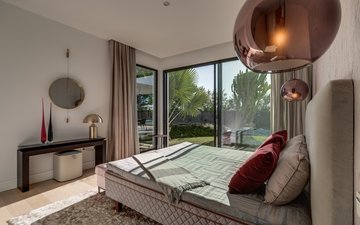 Property slide 22