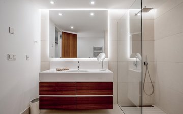 Property slide 40