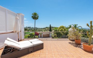 Property slide 10