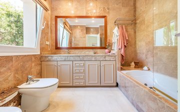 Property slide 19