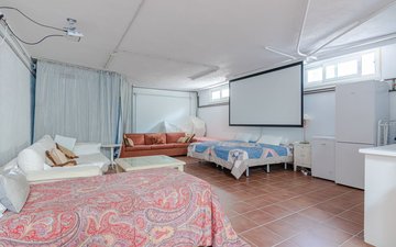 Property slide 38