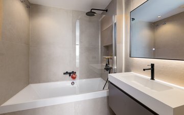 Property slide 20