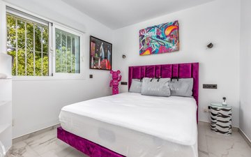 Property slide 10