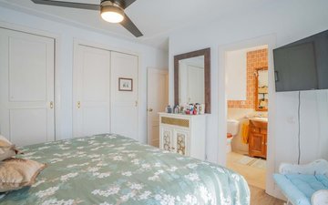 Property slide 24