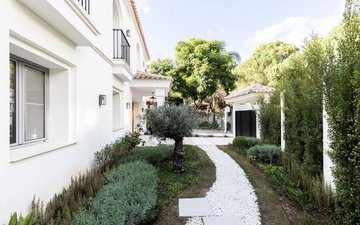 Property slide 30