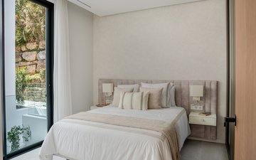 Property slide 24