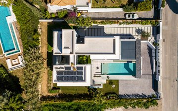 Property slide 36