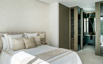 Property slide 40