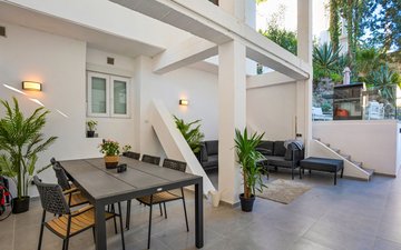 Property slide 10