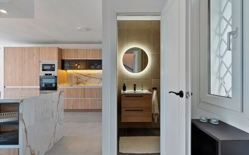 Property slide 16