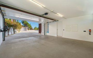 Property slide 7