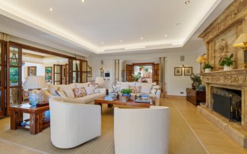 Property slide 25