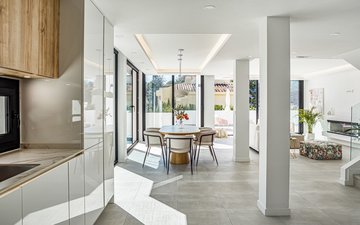 Property slide 17