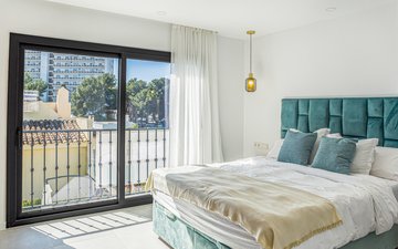 Property slide 33