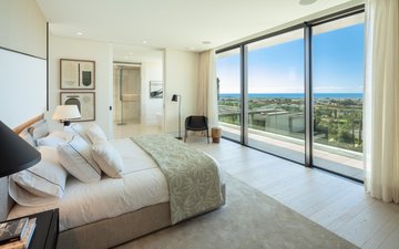 Property slide 18