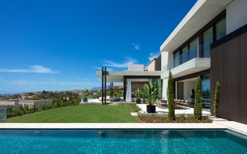 Property slide 20