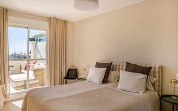 Property slide 21