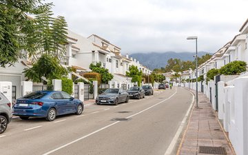 Property slide 19
